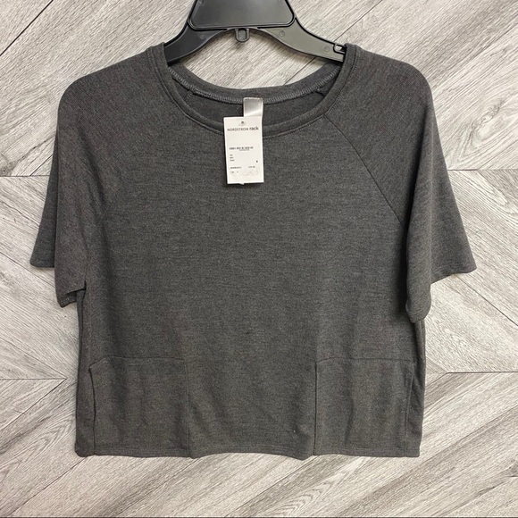 Go Couture | Short Sleeve Knit Pullover Charcoal M - Picture 2 of 5